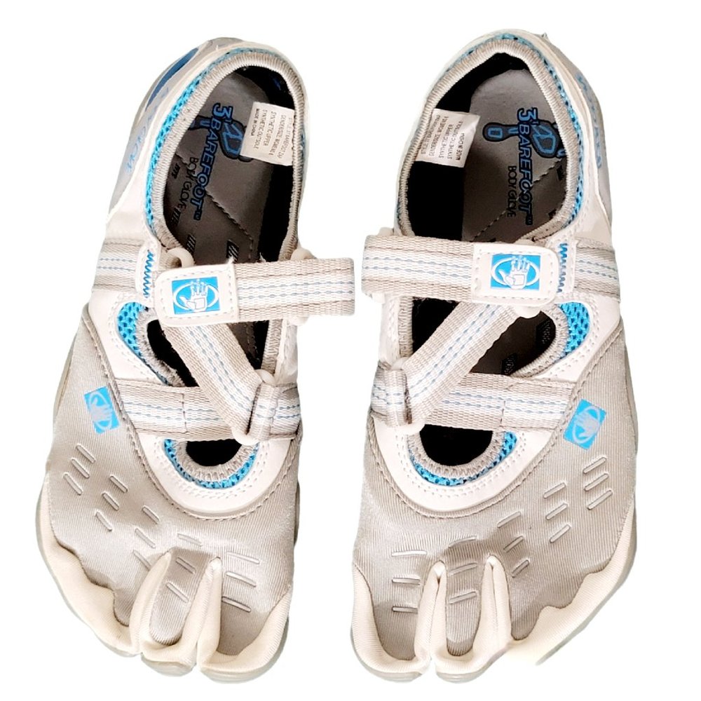 Women's Barefoot Bodyglove water shoes Size 6